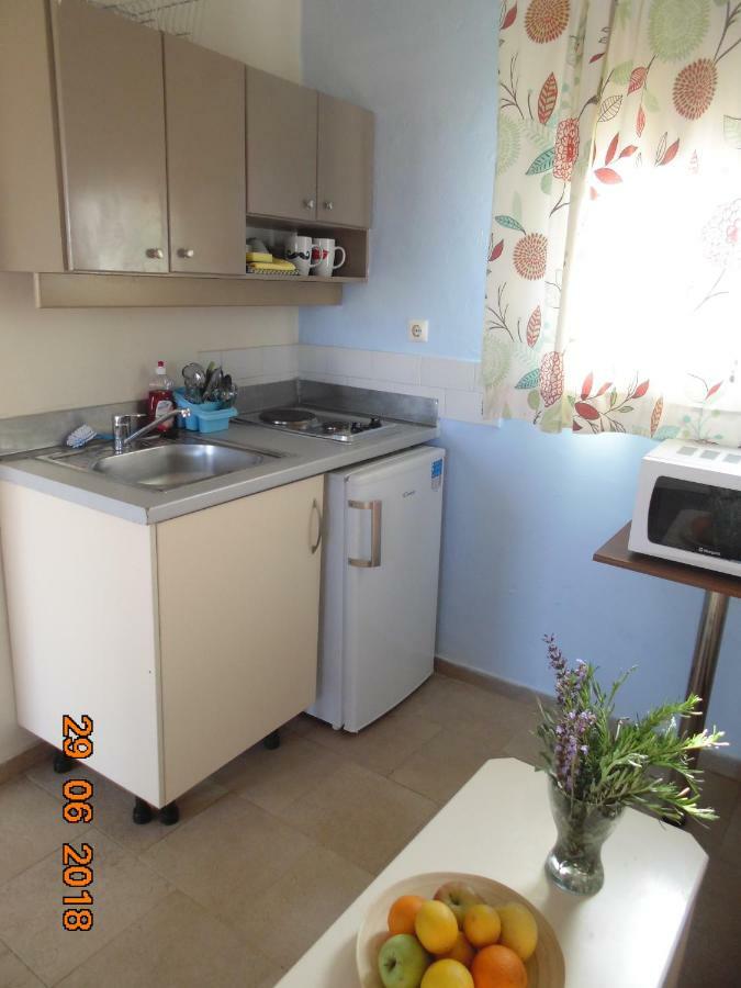 Hippokratis Apartments 雅拉尼奥 外观 照片